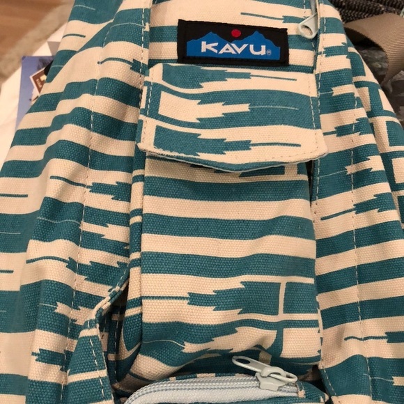 Kavu Handbags - KAVU ROPE CROSSBODY BAG in SKYLINE IKAT NWT